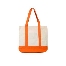 Bags with cotton handles made of cotton are a practical choice for carrying items by hand
